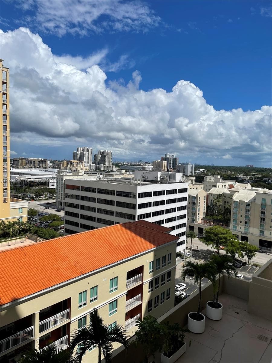METROPOLIS II AT DADELAND · #1009 in Miami - Photo 27