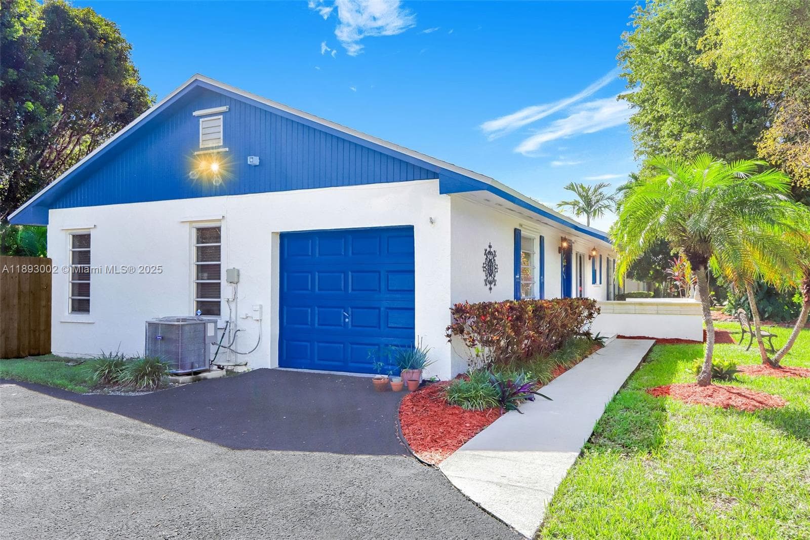 18045 SW 87th Ct photo 4