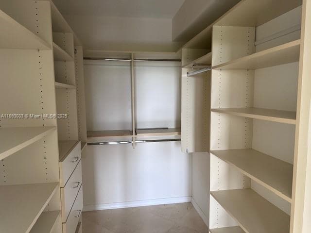 TURNBERRY VLG NO TOWER CO · #614 in Aventura - Photo 8