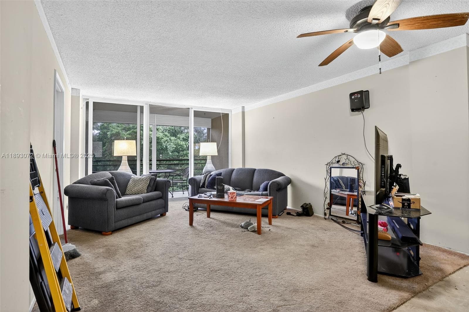 ROYAL PARK CONDO · #4C in Oakland Park - Photo 11