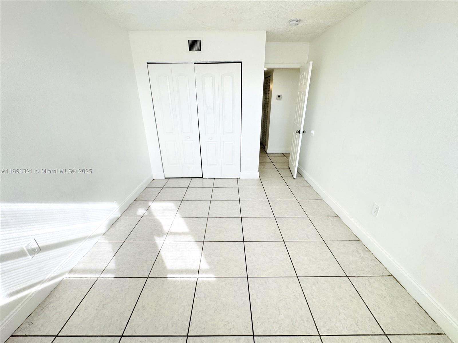 SUNSET HILLS I · #310 in Lauderdale Lakes - Photo 7