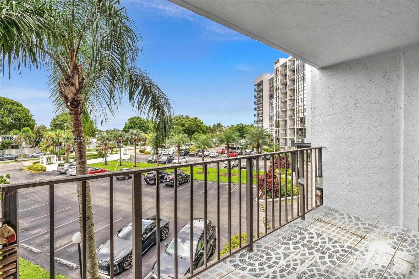 Oceanview Park Condo · #329 in Hallandale Beach - Photo 19