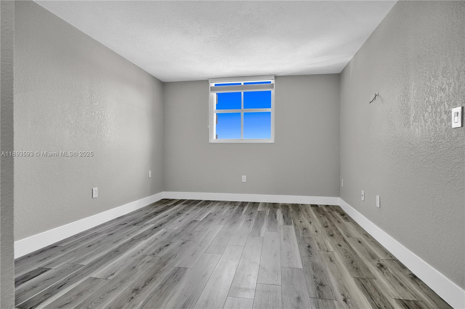 LA RIVE GAUCHE CONDO · #403 in Miami Beach - Photo 12