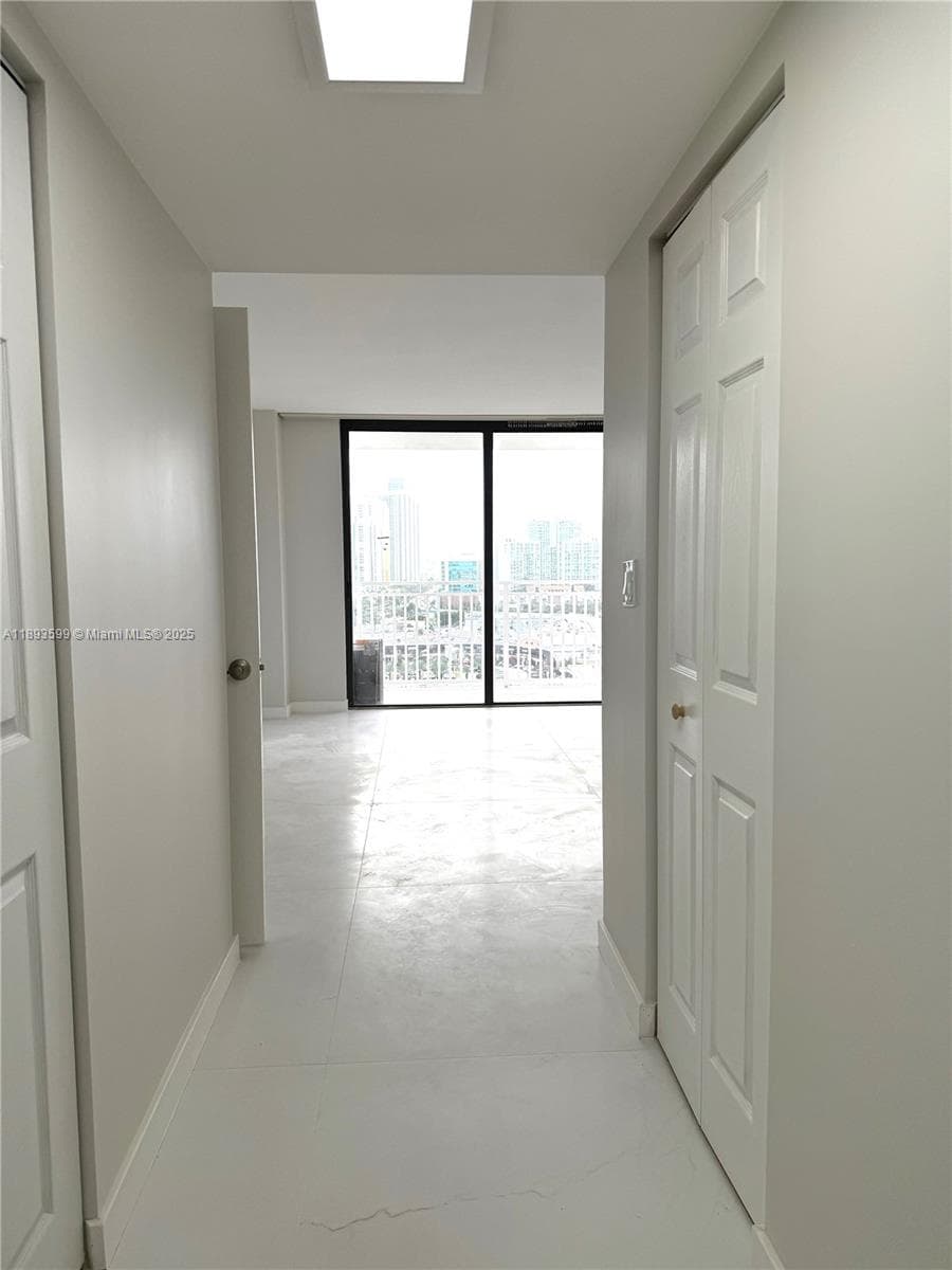 WINSTON TOWERS 600 CONDO · #1804 in Sunny Isles Beach - Photo 9