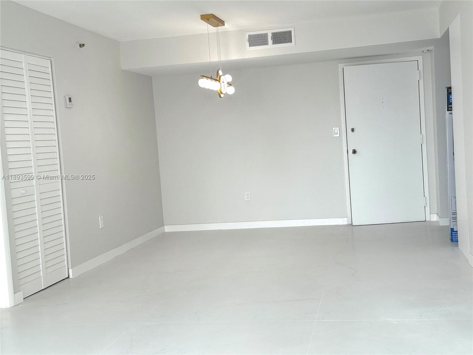 WINSTON TOWERS 600 CONDO · #1804 in Sunny Isles Beach - Photo 4
