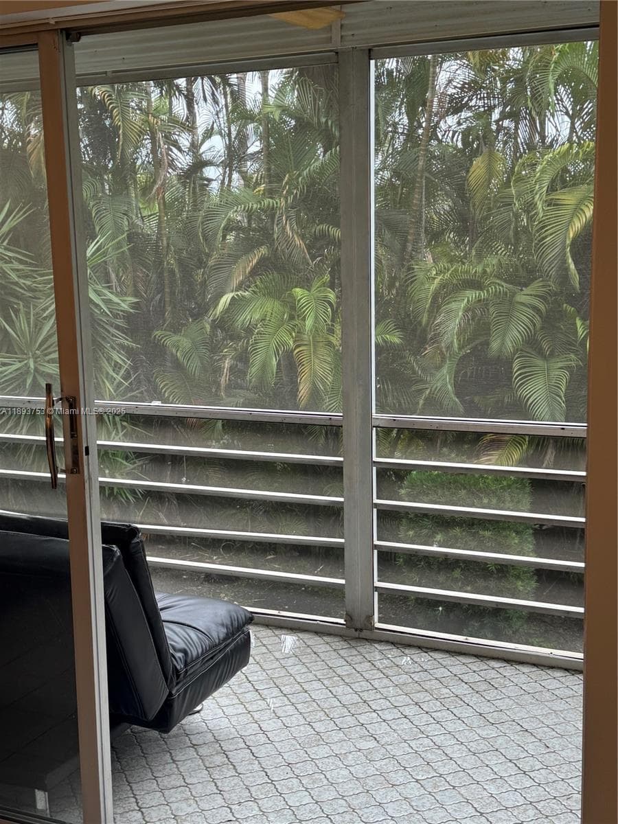 Fairways Royale · #206 in Hallandale Beach - Photo 6