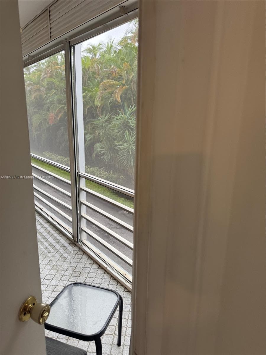 Fairways Royale · #206 in Hallandale Beach - Photo 10
