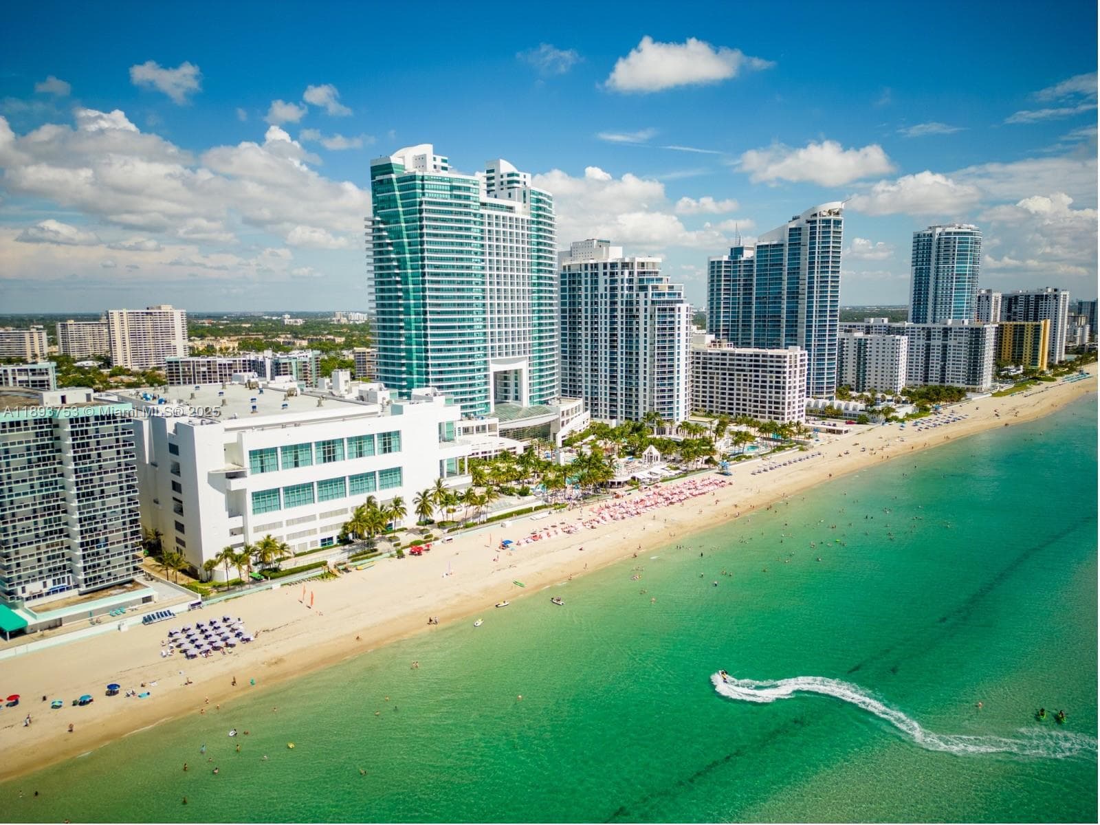 Fairways Royale · #206 in Hallandale Beach - Photo 21