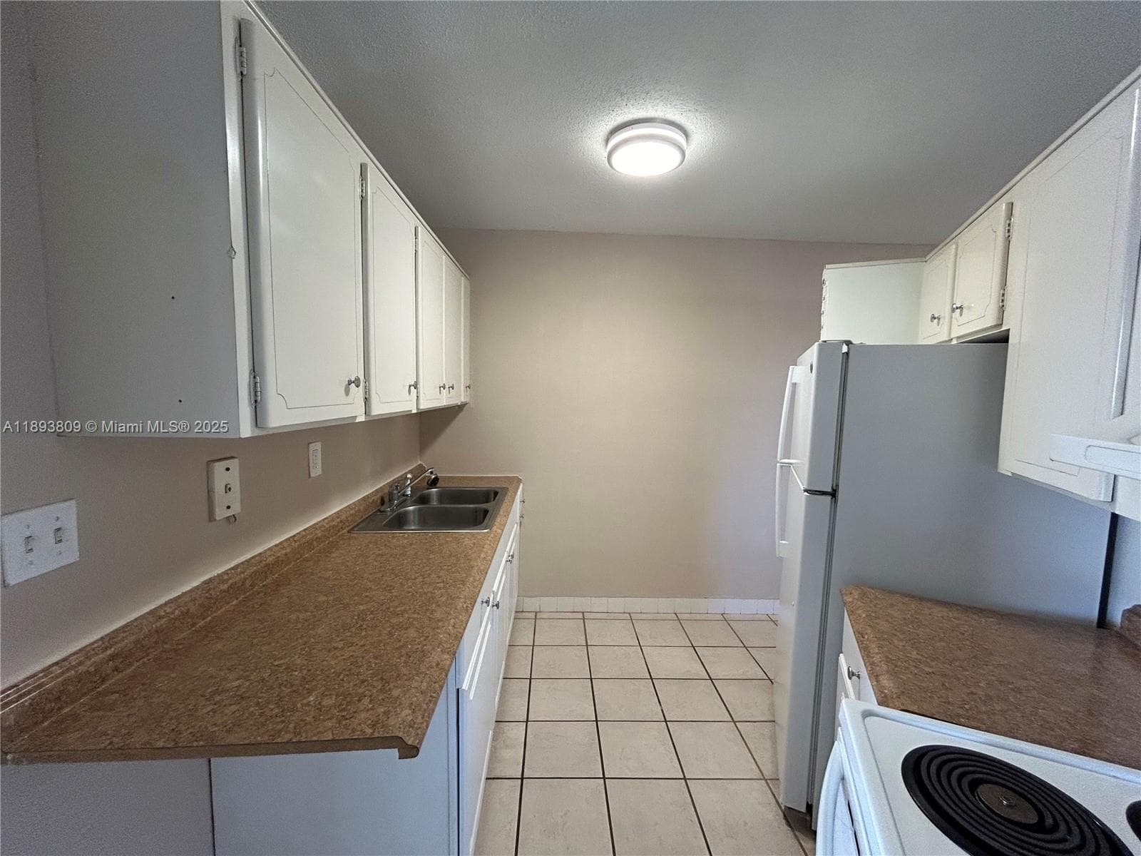 OAKLAND BOULEVARD DEV · #7 in Wilton Manors - Photo 2
