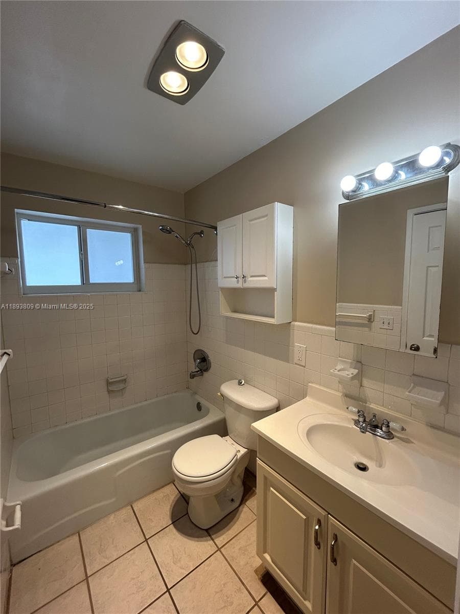 OAKLAND BOULEVARD DEV · #7 in Wilton Manors - Photo 12
