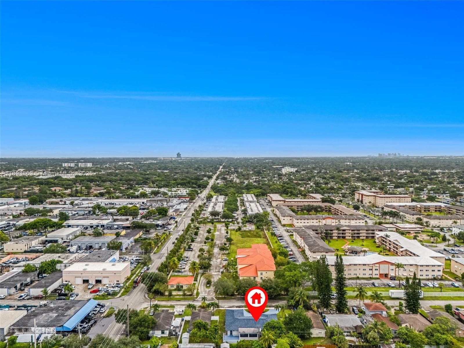 5526 Plunkett St photo 6