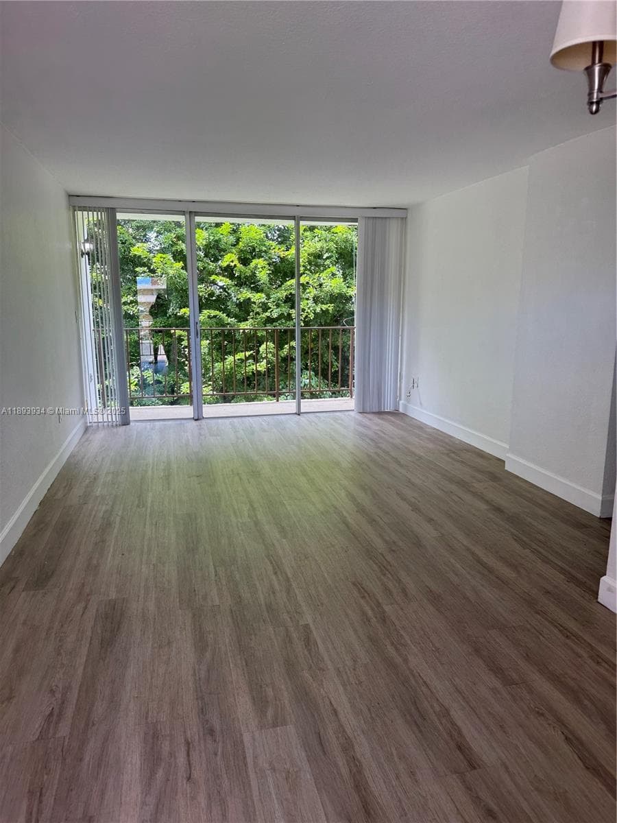 SAN MARCO CONDO · #305 in Miami - Photo 7