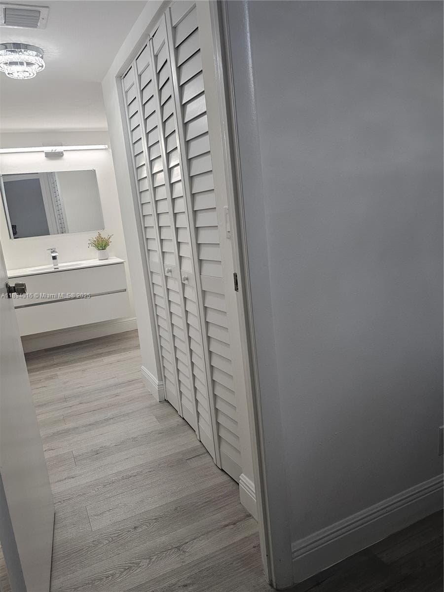 BISCAYA IV CONDO · #301 in Aventura - Photo 13