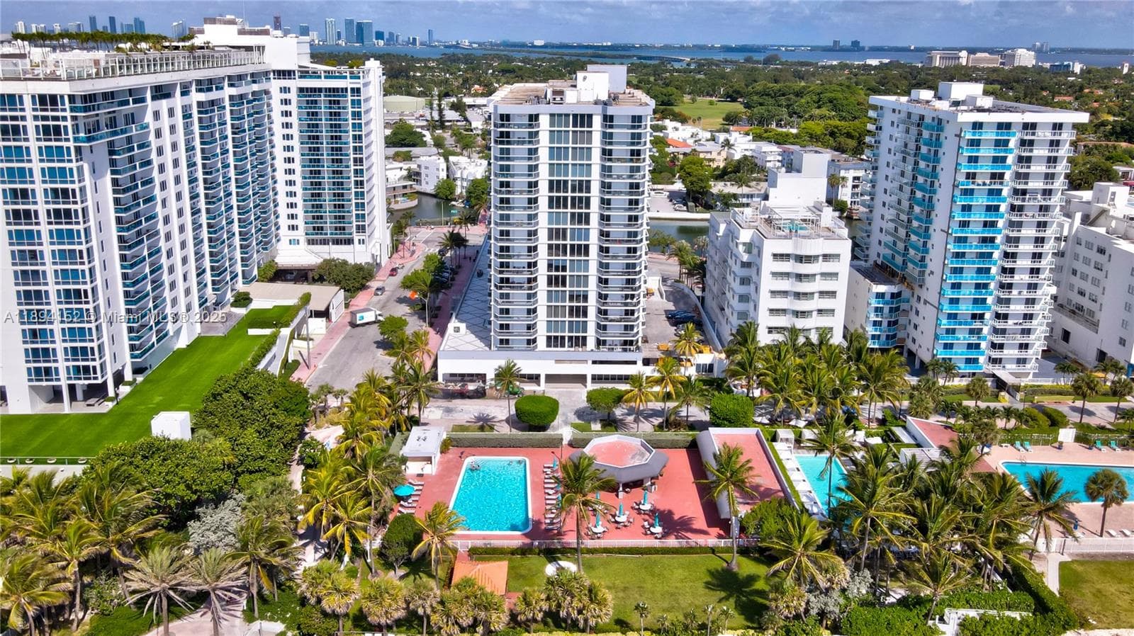 THE RIVIERA CONDO · #403 in Miami Beach - Photo 37
