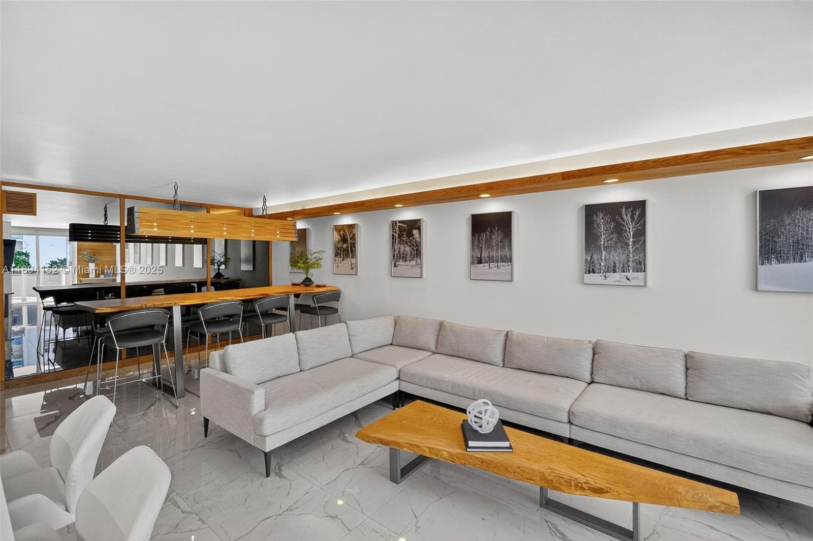 THE RIVIERA CONDO · #403 in Miami Beach - Photo 11