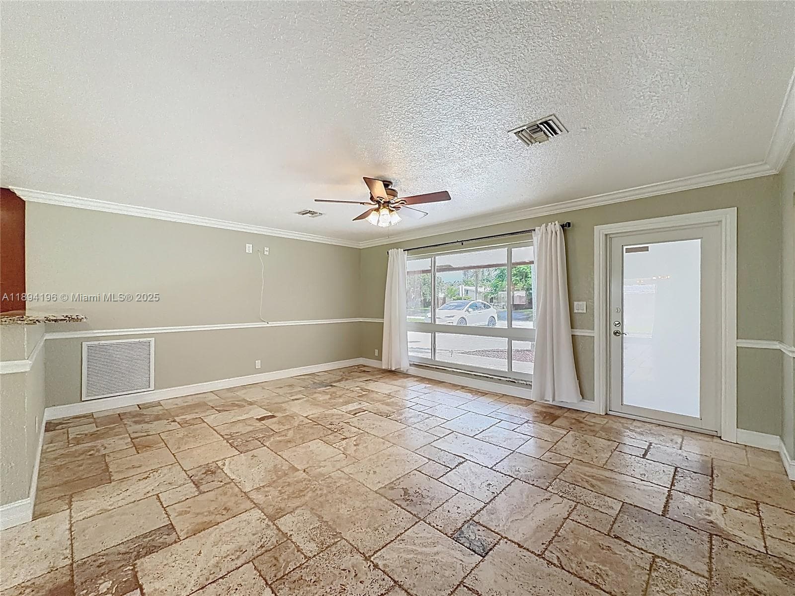 5511 NE 18th Ter photo 27