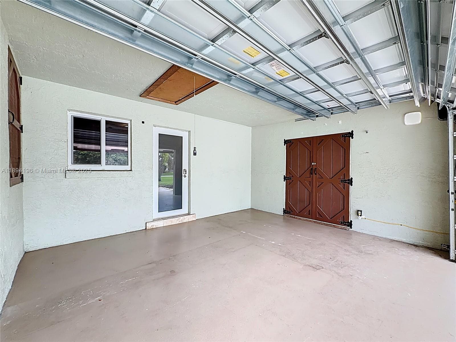 5511 NE 18th Ter photo 42