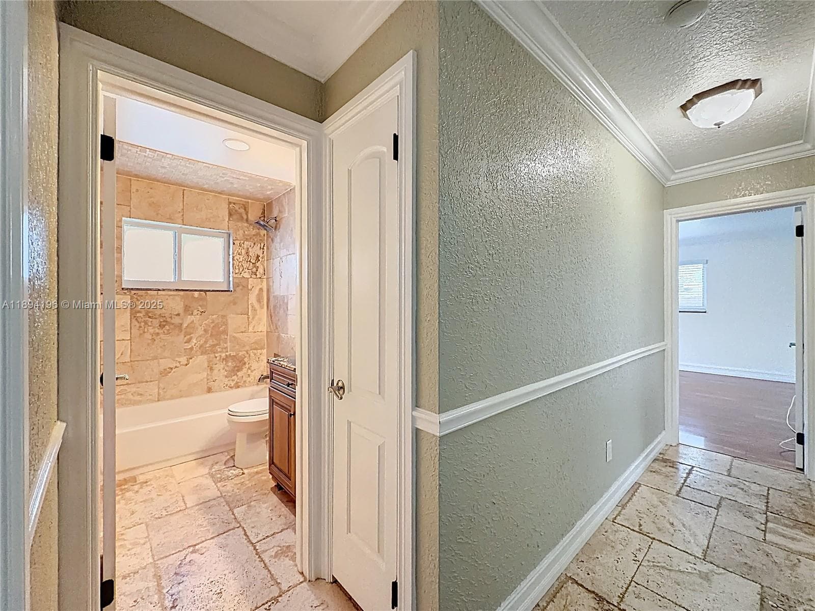5511 NE 18th Ter photo 34