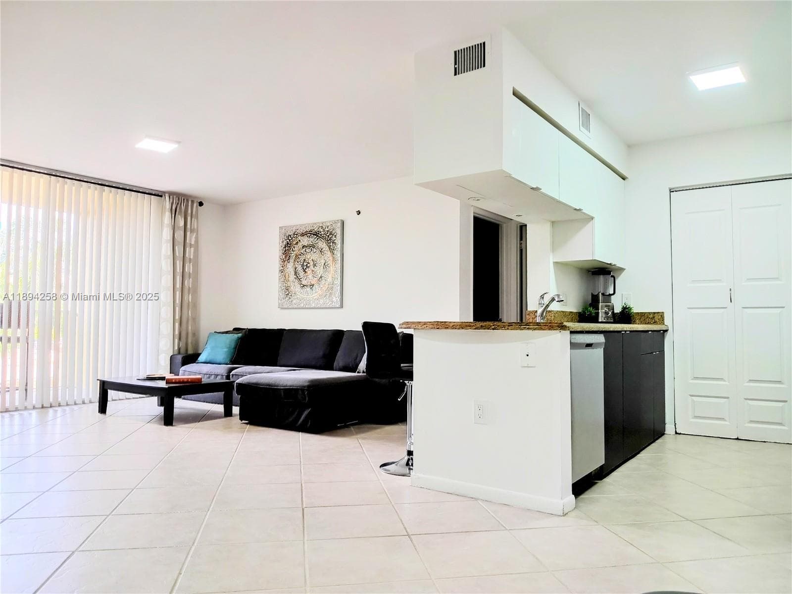 THE YACHT CLUB AT AVENTUR · #9305 in Aventura - Photo 2