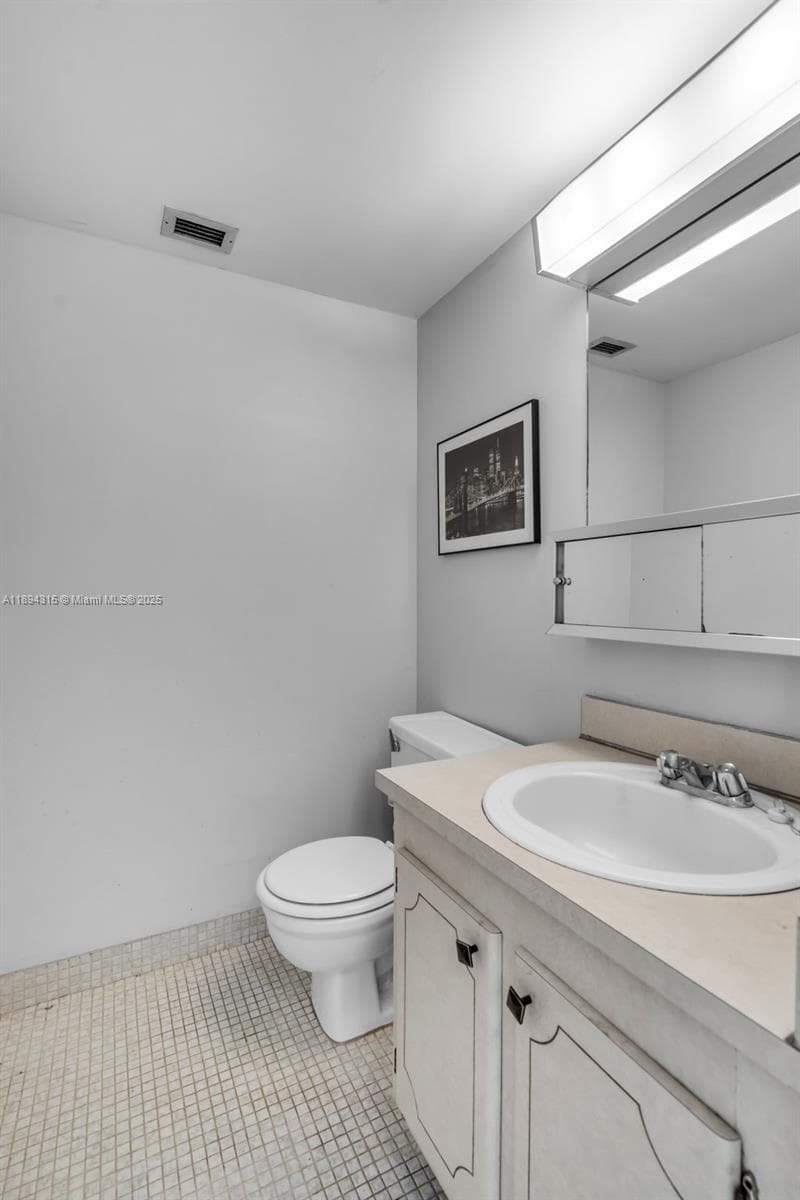 Keystone Point Harbor Clu · #804 in North Miami - Photo 22
