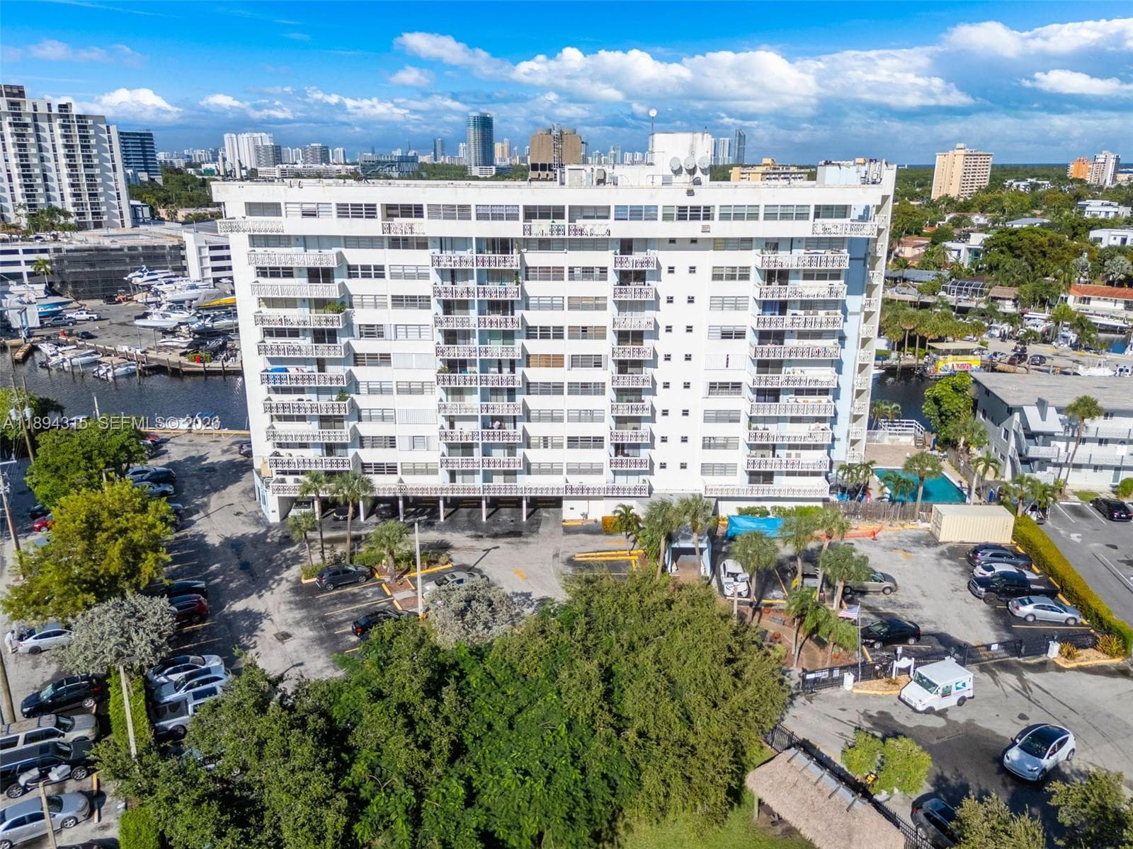 Keystone Point Harbor Clu · #804 in North Miami - Photo 1