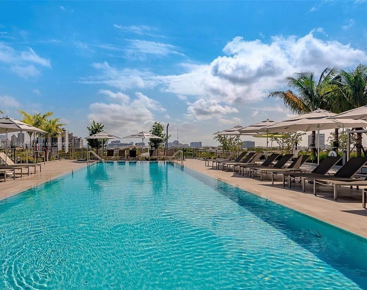AVENTURA PARKSQUARE RESID · #502 in Aventura - Photo 16
