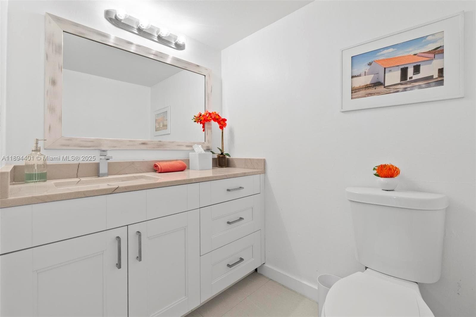 Remodeled 1/2 guest bathroom