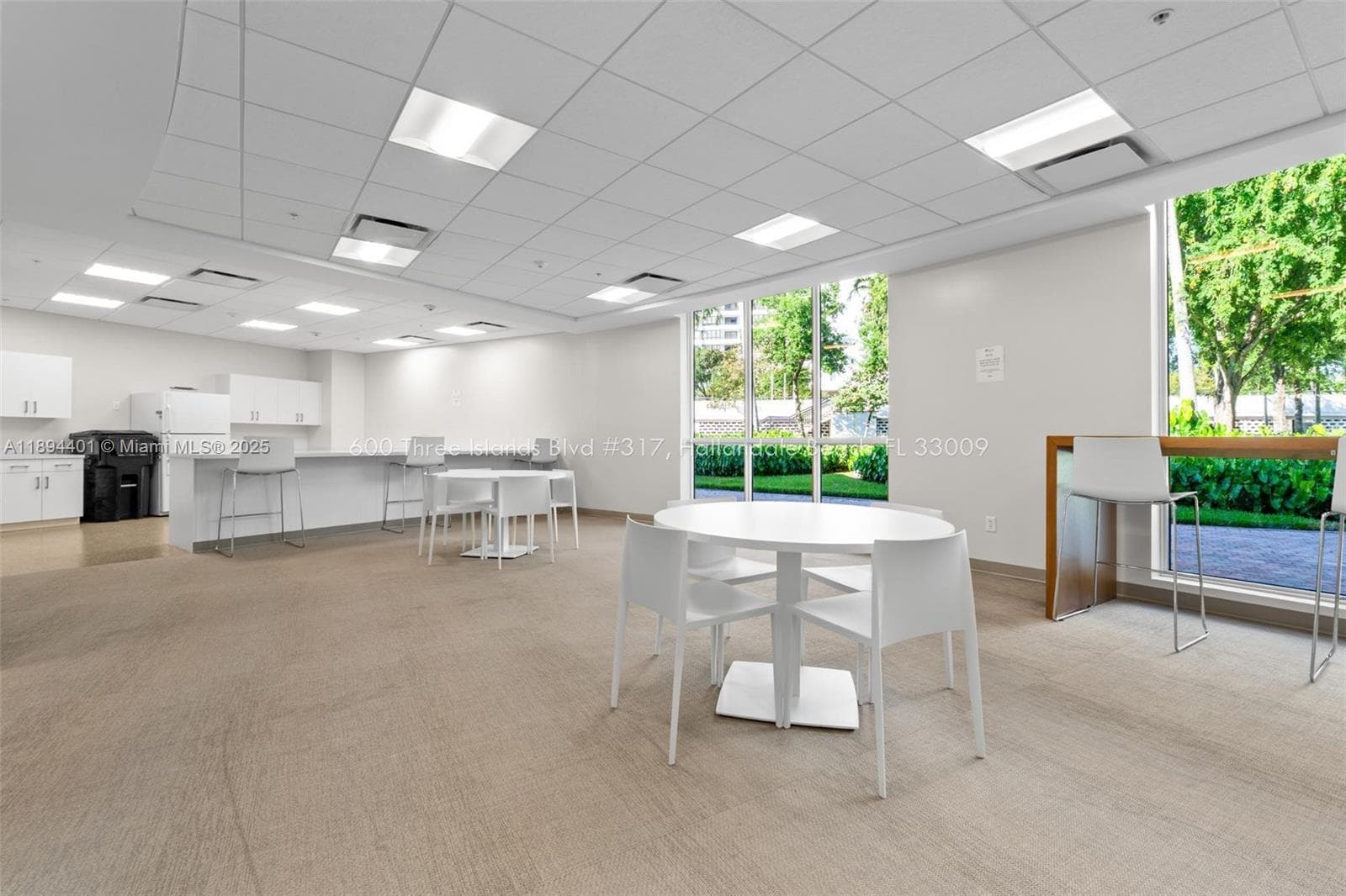 Community kitchen and recreation room