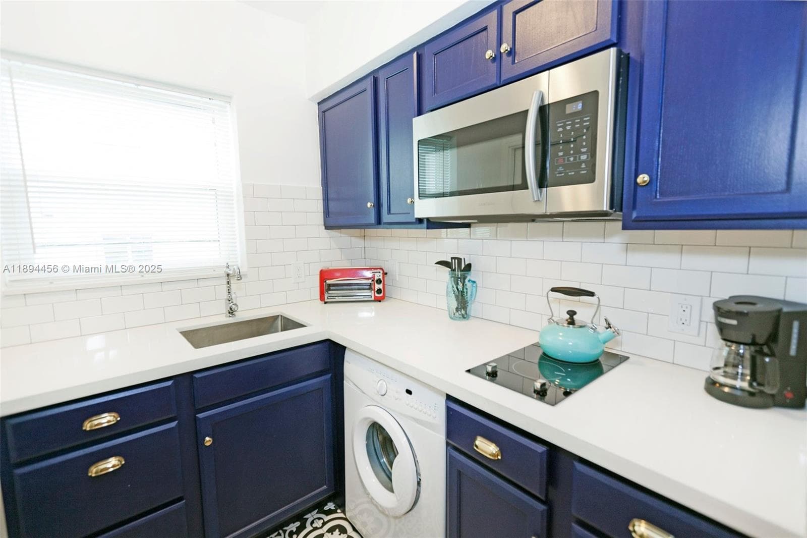 Anthony Gardens Condo · #72D in Bay Harbor Islands - Photo 3