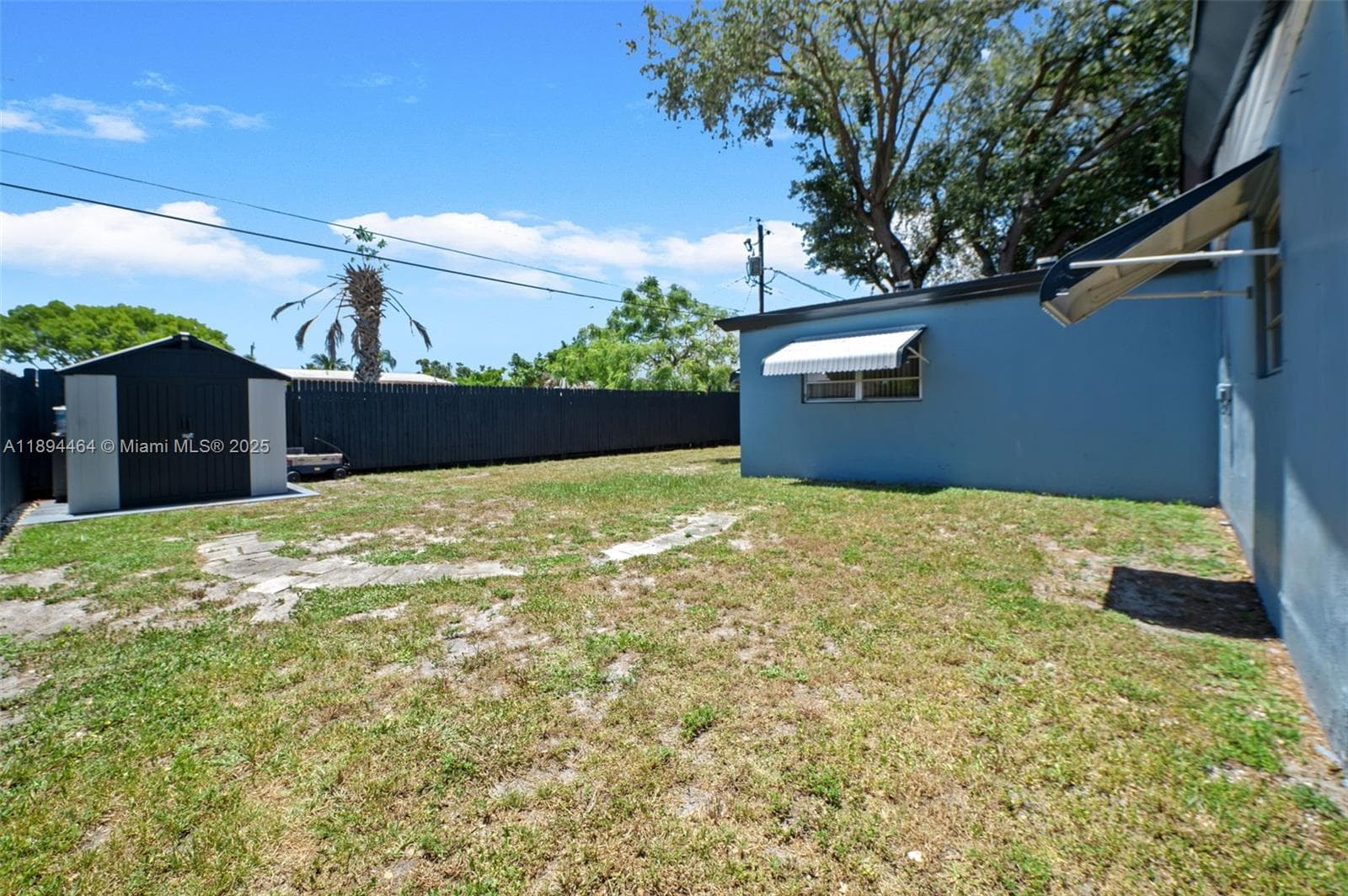 5614 Hope St photo 24