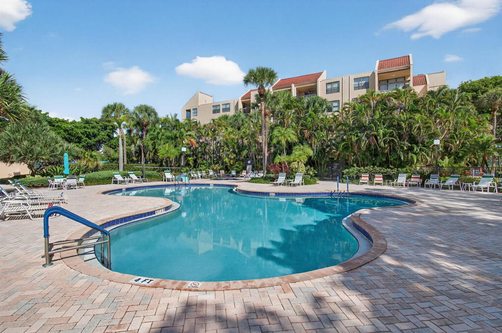 Building Pool