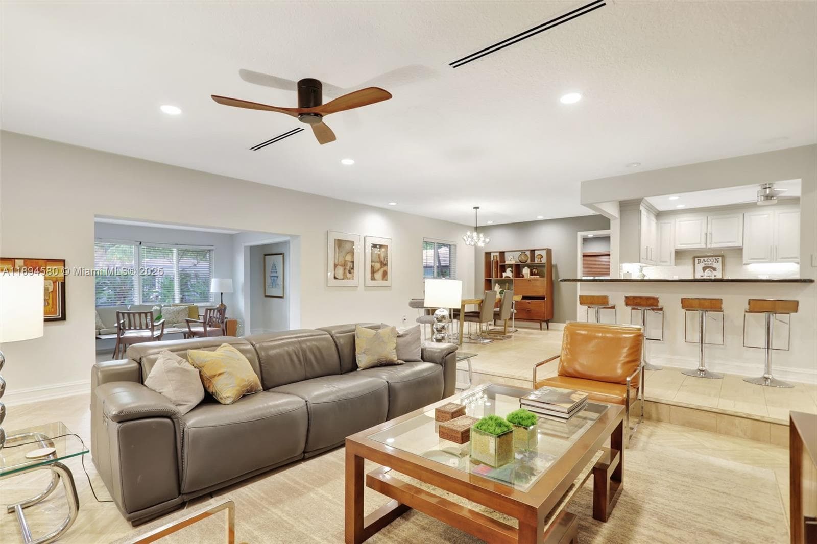 Palm Aire · #V-15 in Pompano Beach - Photo 2