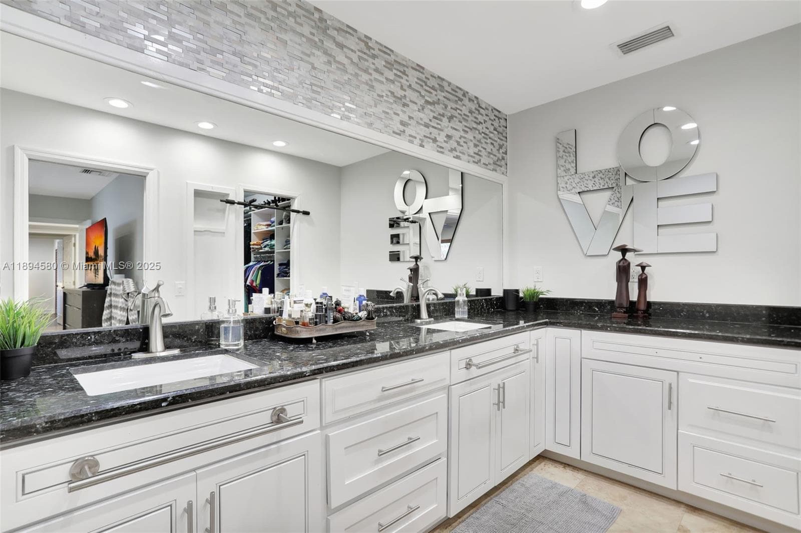 Palm Aire · #V-15 in Pompano Beach - Photo 16