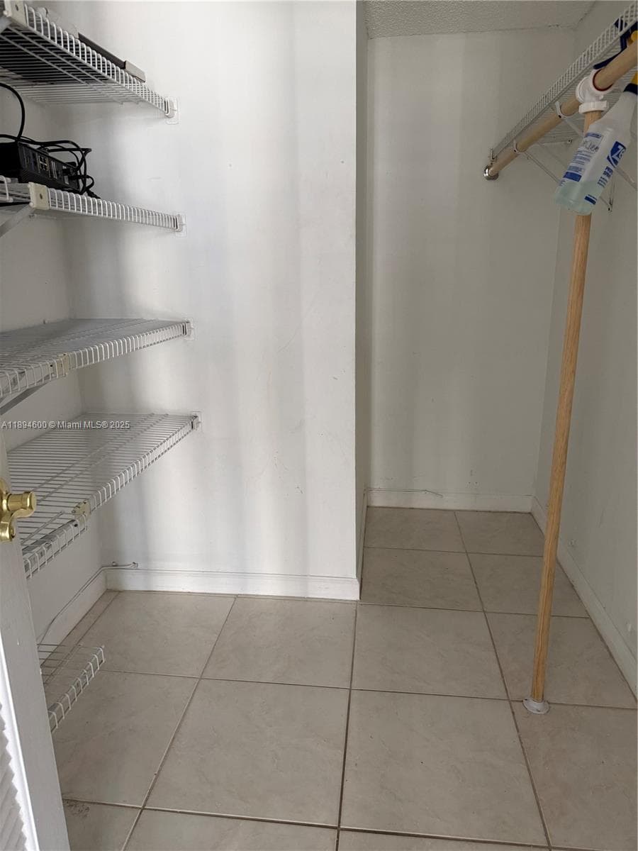 SILVER THATCH ATLANTIC PL · #920 in Pompano Beach - Photo 13