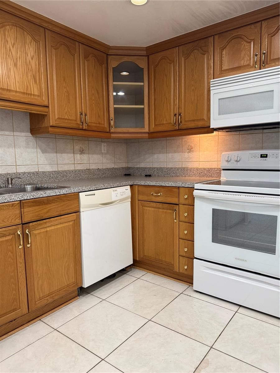 SILVER THATCH ATLANTIC PL · #920 in Pompano Beach - Photo 25