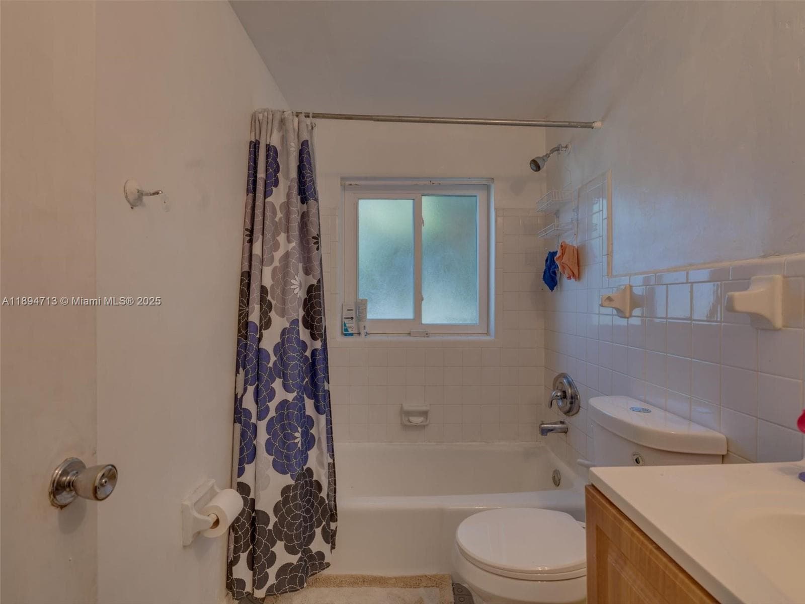 4233 NW 38th Ave photo 28