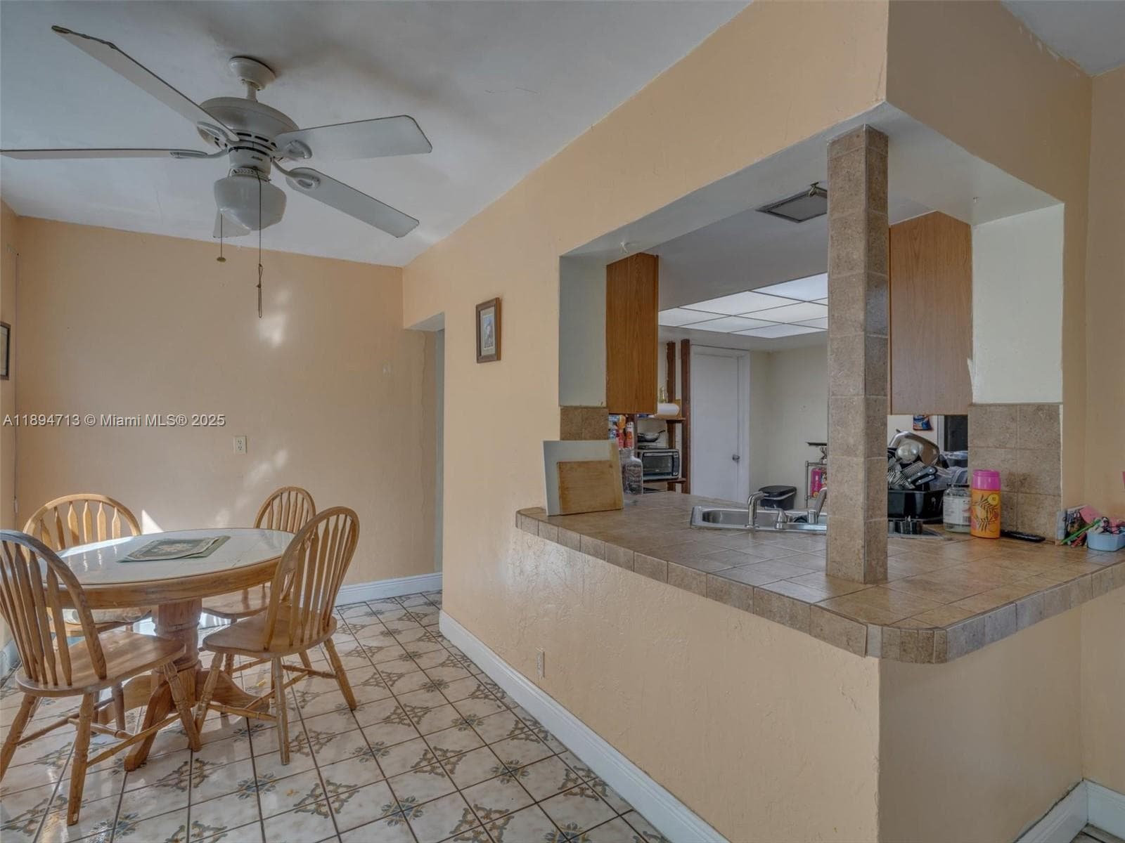 4233 NW 38th Ave photo 49