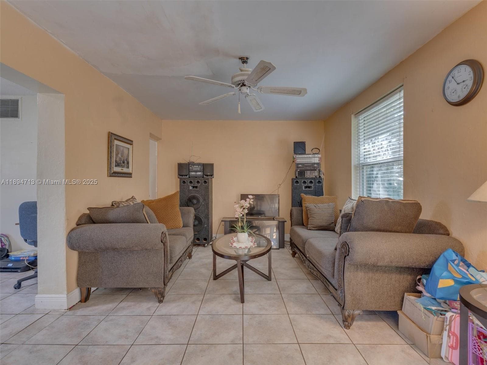4233 NW 38th Ave photo 45