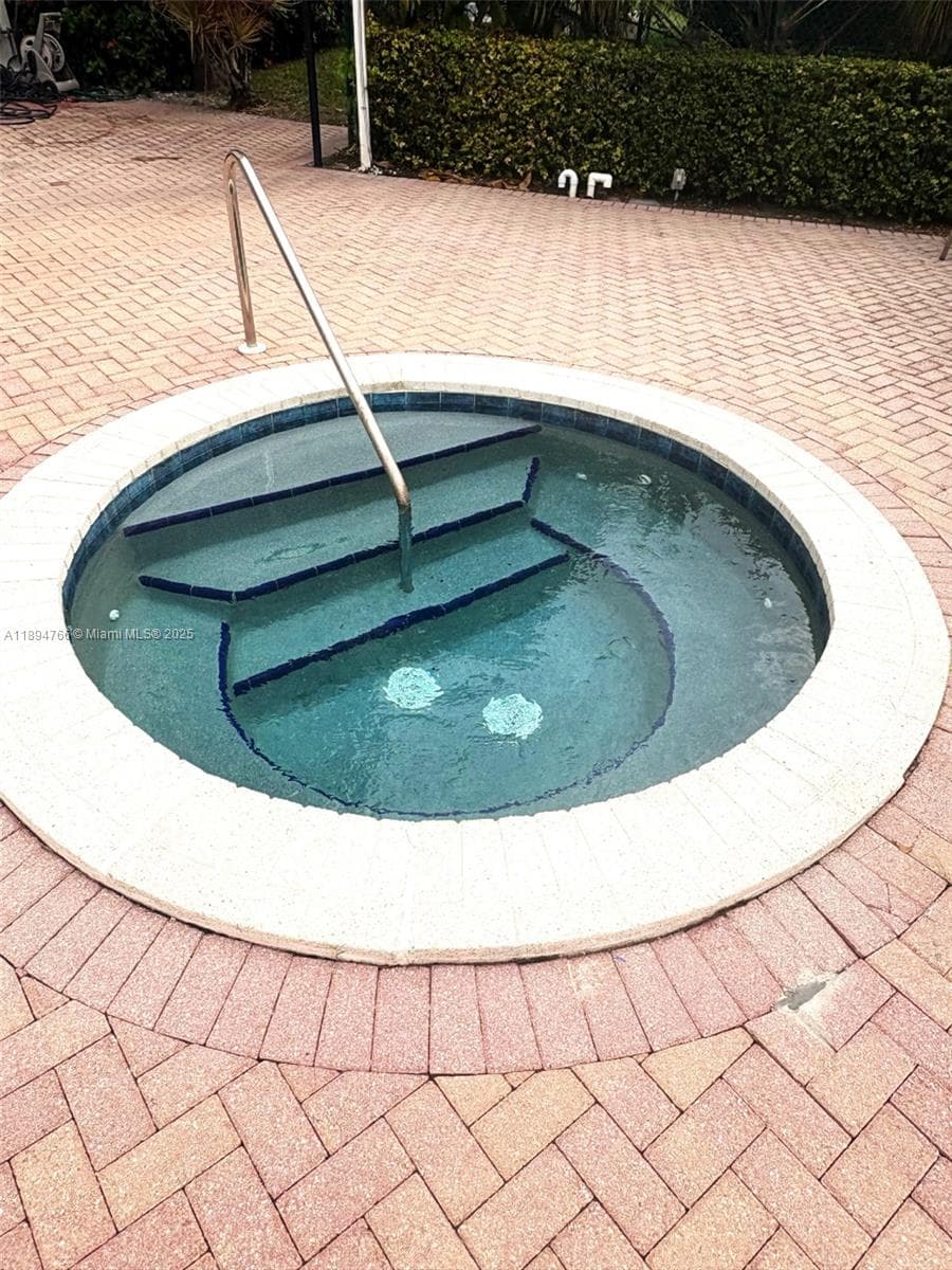 CHANTILLY CONDO · #702 in Miami - Photo 24
