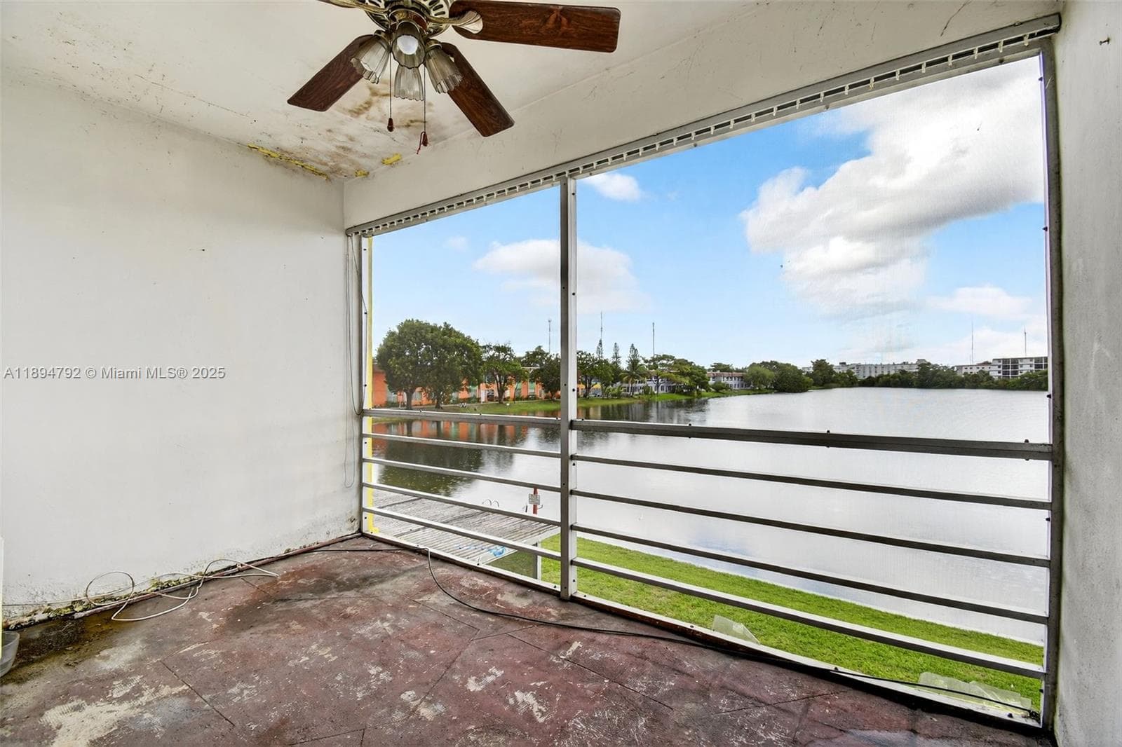 Star Lake · #3022 in Miami - Photo 17