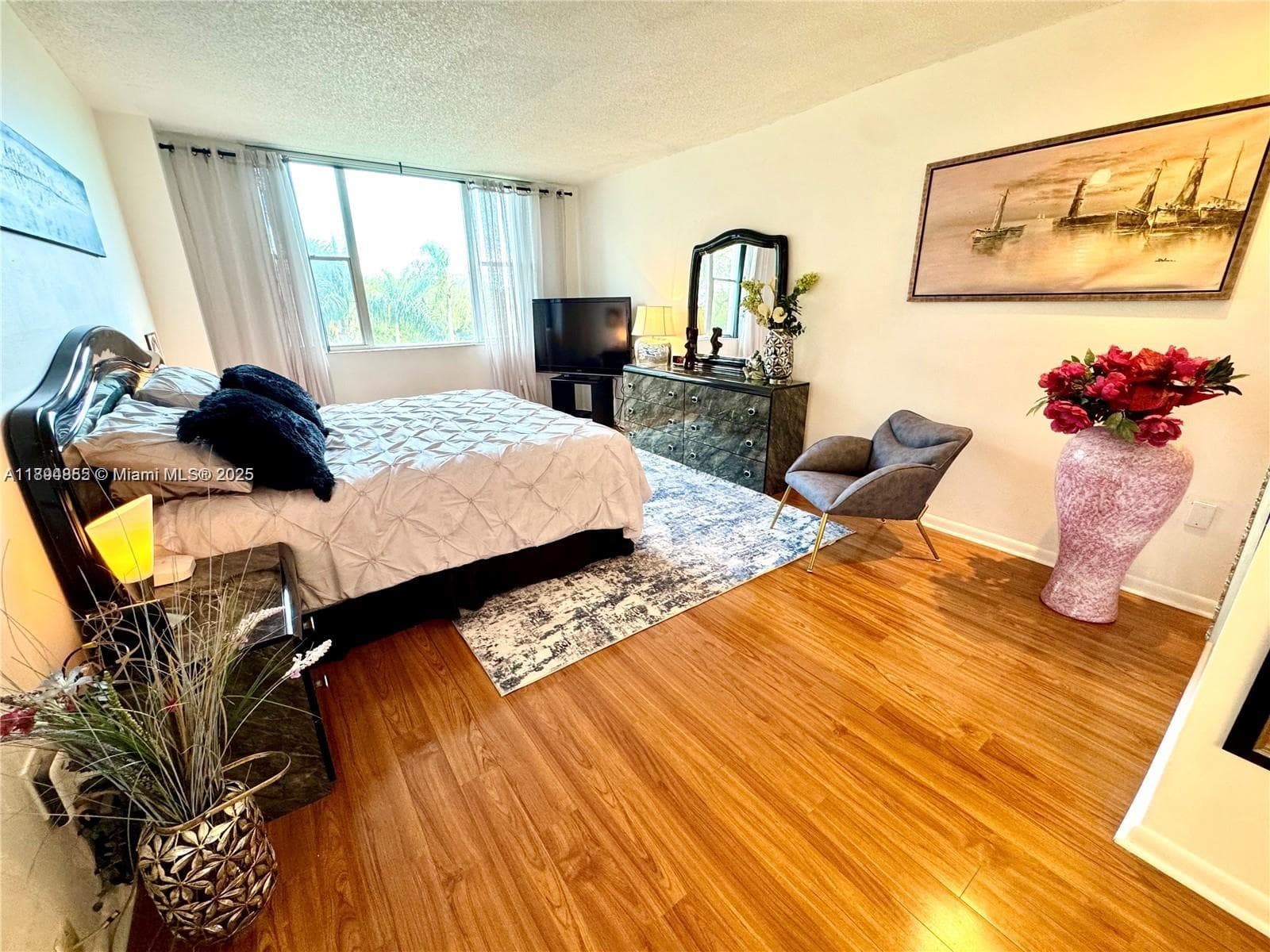 HILLCREST EAST NO 27 COND · #317 in Hollywood - Photo 28
