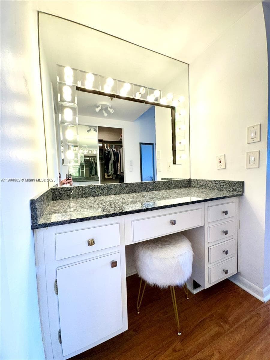 HILLCREST EAST NO 27 COND · #317 in Hollywood - Photo 30