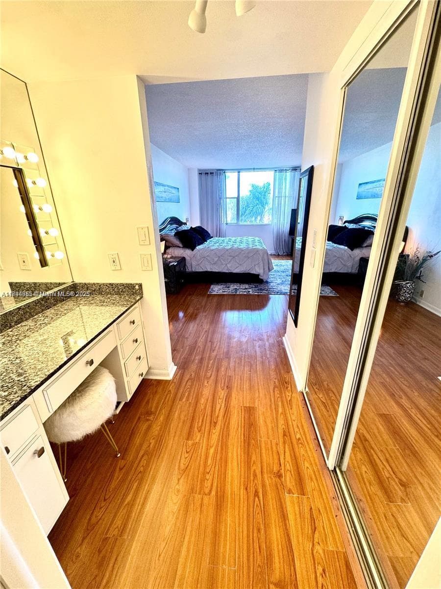 HILLCREST EAST NO 27 COND · #317 in Hollywood - Photo 31