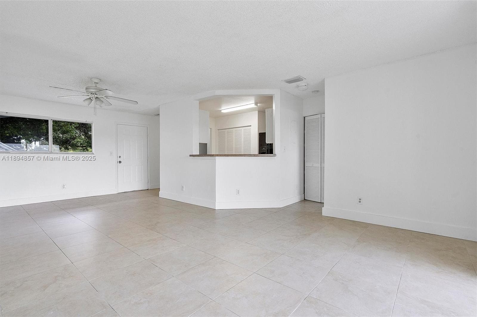 SUMMER LAKE · #103 in Oakland Park - Photo 9