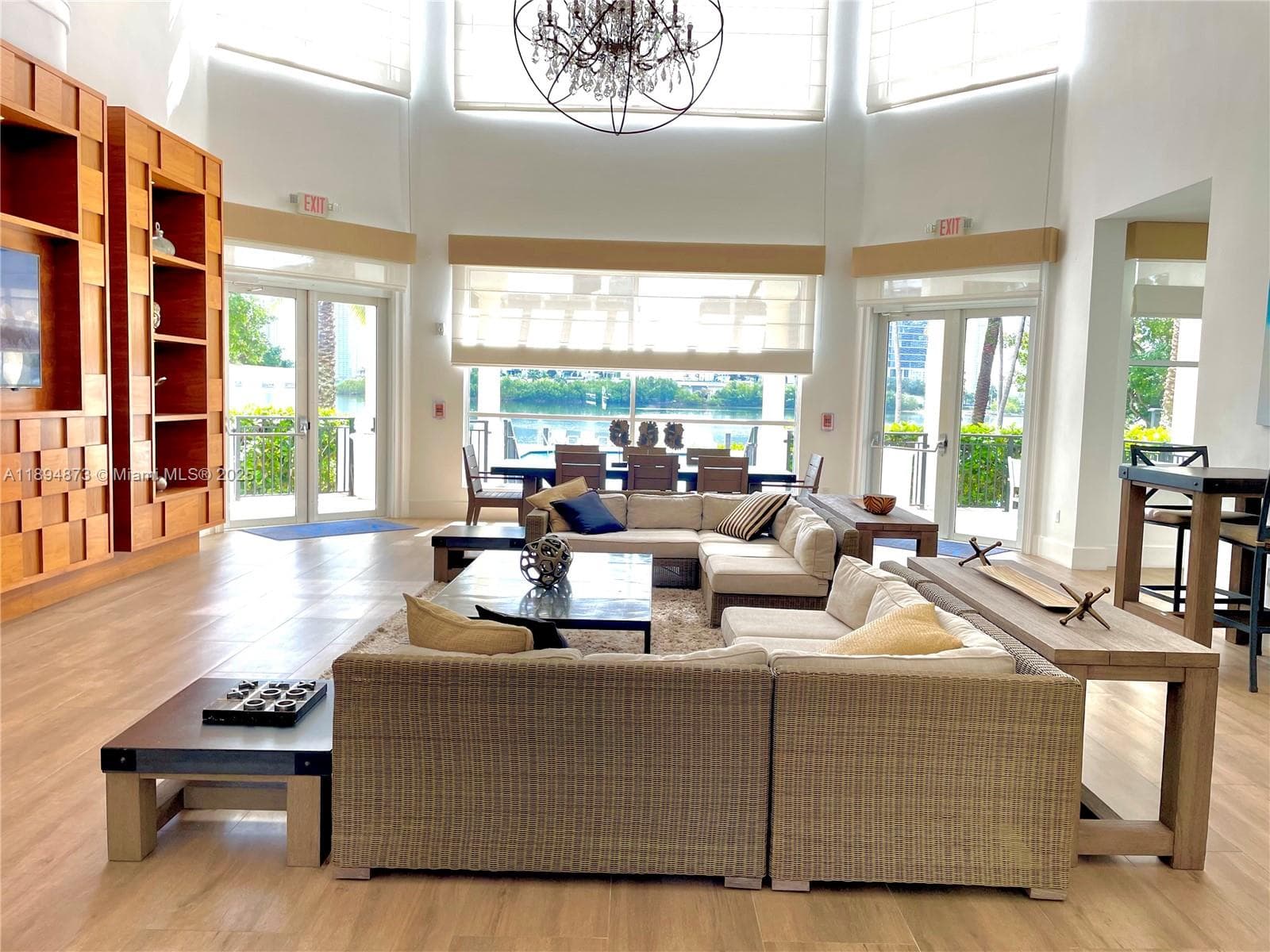VILLAGE BY THE BAY CONDO · #12113 in Aventura - Photo 6