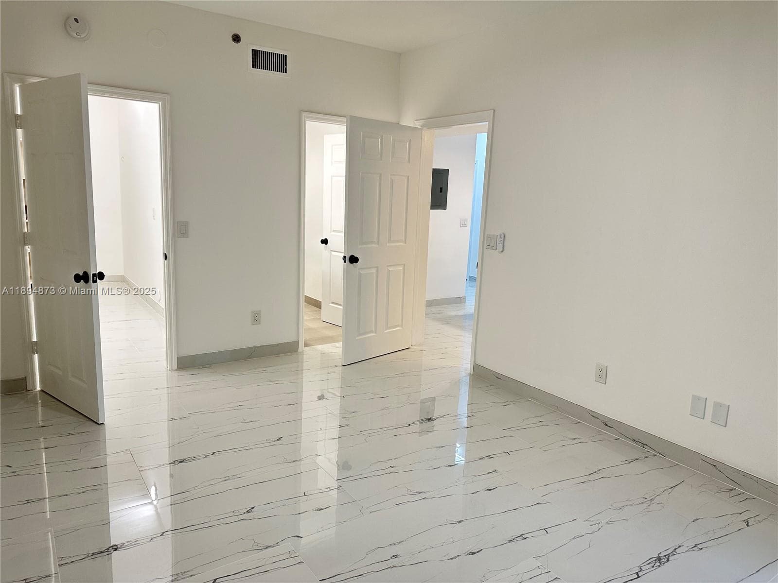 VILLAGE BY THE BAY CONDO · #12113 in Aventura - Photo 22