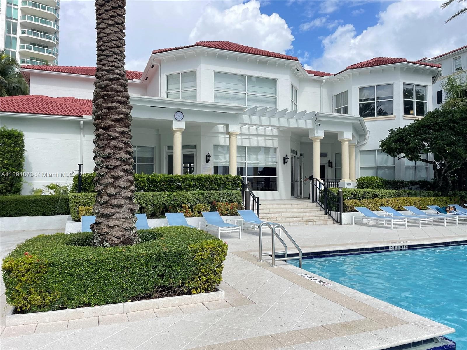 VILLAGE BY THE BAY CONDO · #12113 in Aventura - Photo 29