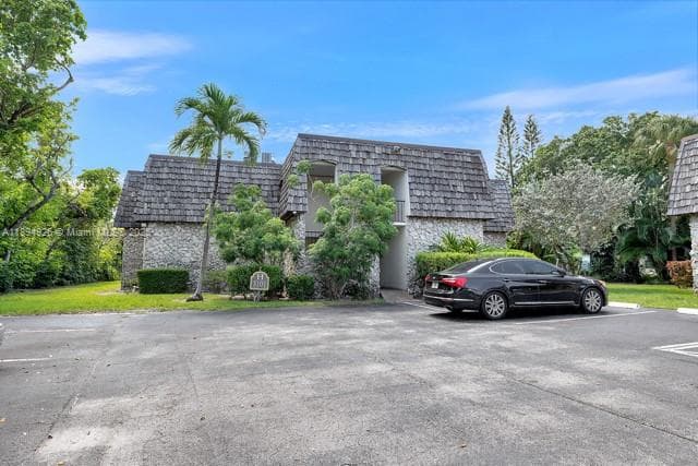 Oakland Shores Condo · #H204 in Oakland Park - Photo 1