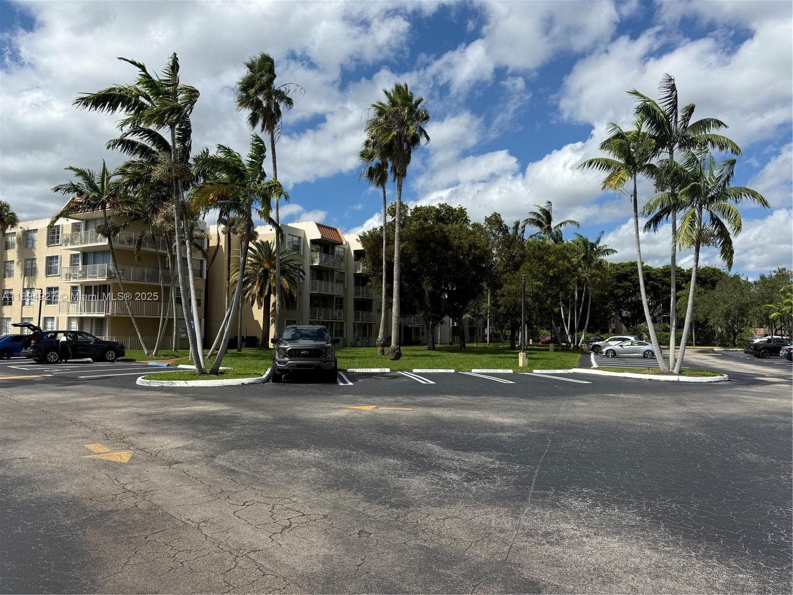 VILLAGE AT THE FALLS COND · #A-PH7 in Miami - Photo 1