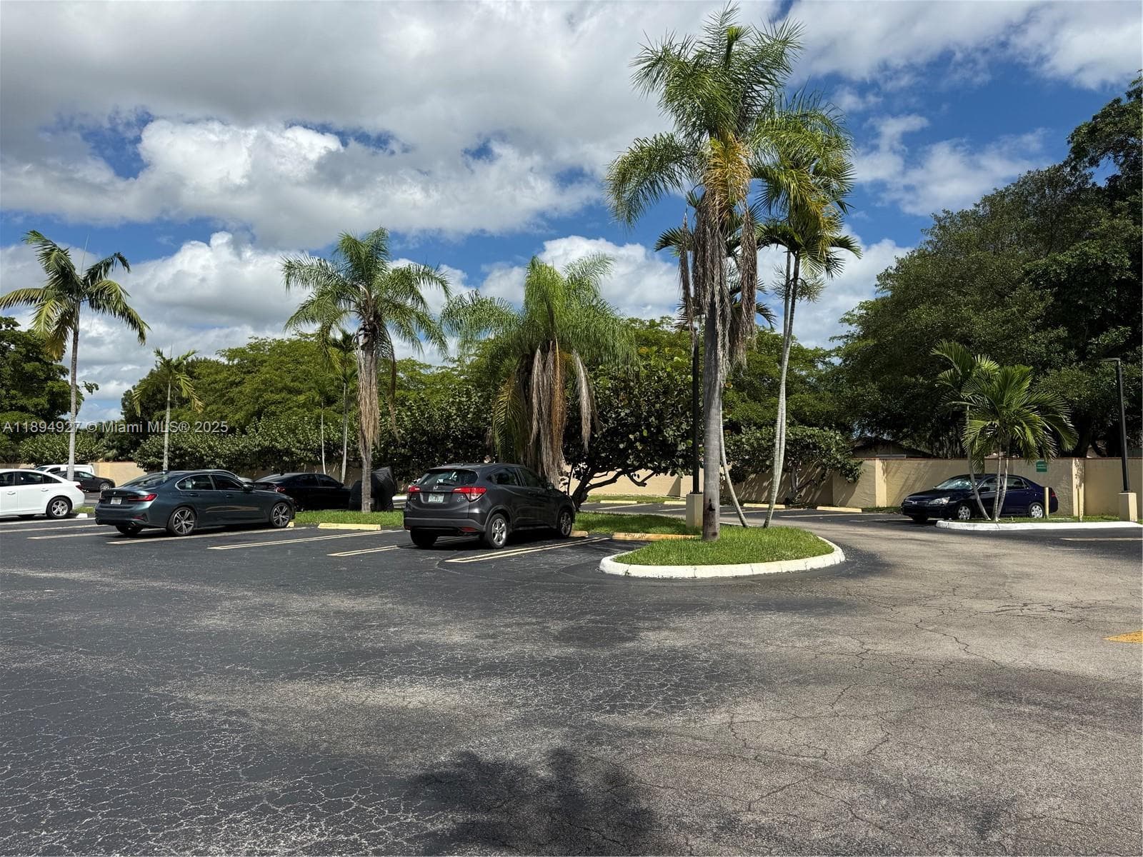 VILLAGE AT THE FALLS COND · #A-PH7 in Miami - Photo 4